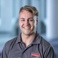 Portrait photo of Alex McNicholl